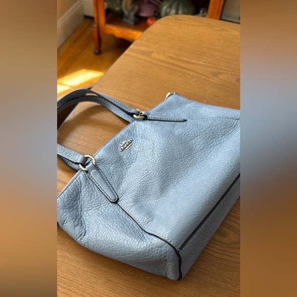 COACH Kelsey pebble leather MINI satchel bag. no strap - Picture 1 of 13